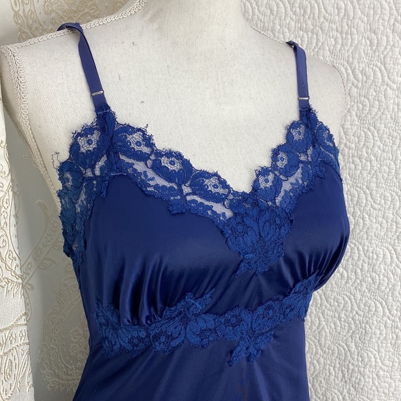 Blue fitted slip dress - Picture 5 of 6